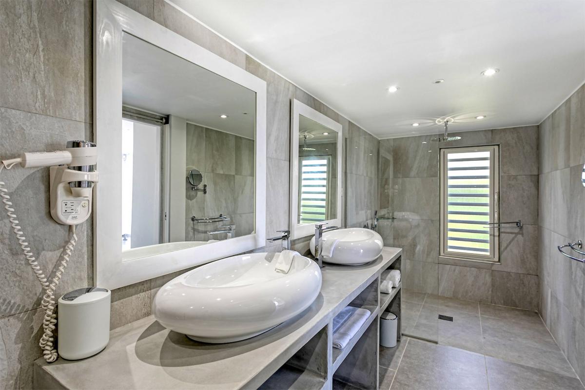 Luxurious Villa St Martin - The bathroom 1